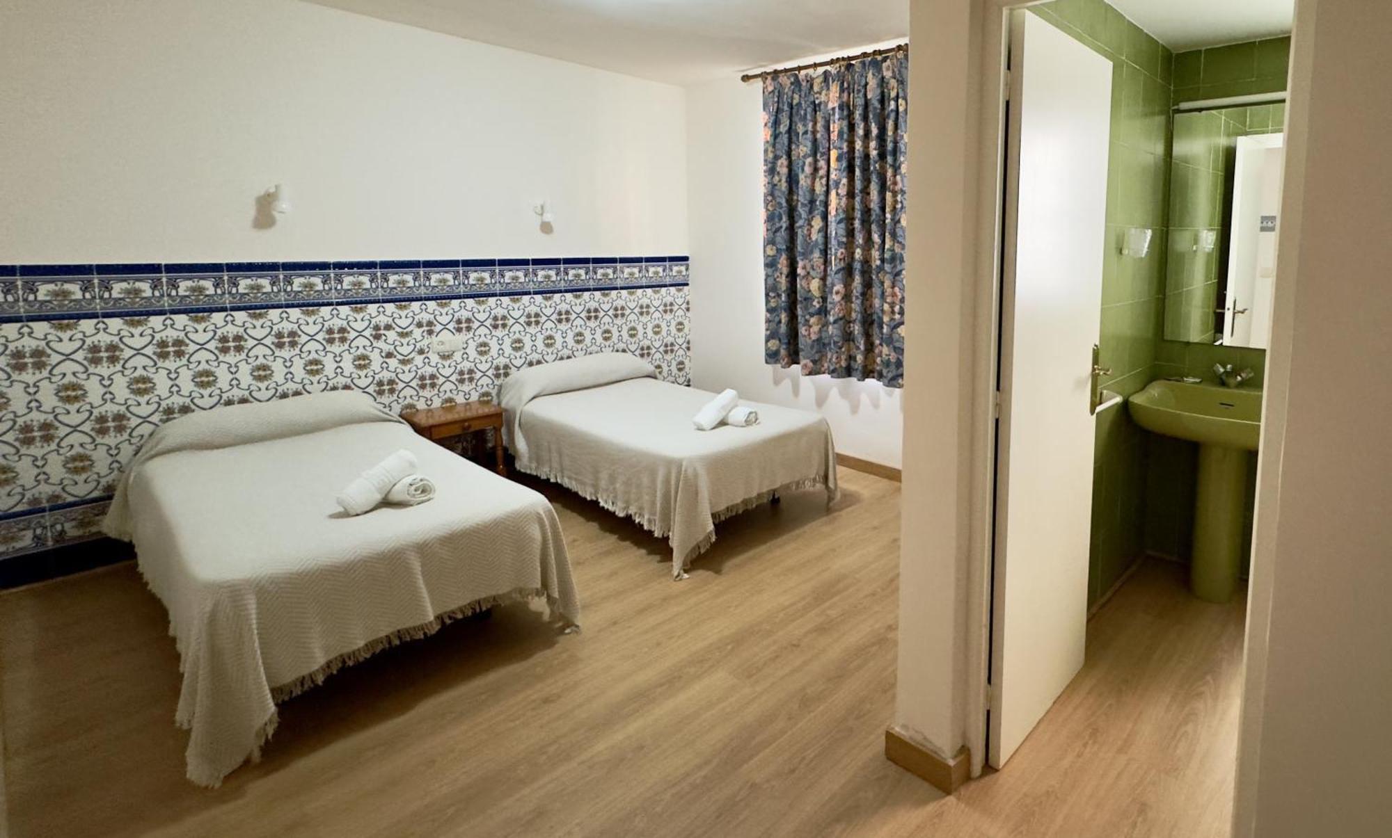 Hostal La Canada Ruidera Ossa de Montiel Bagian luar foto